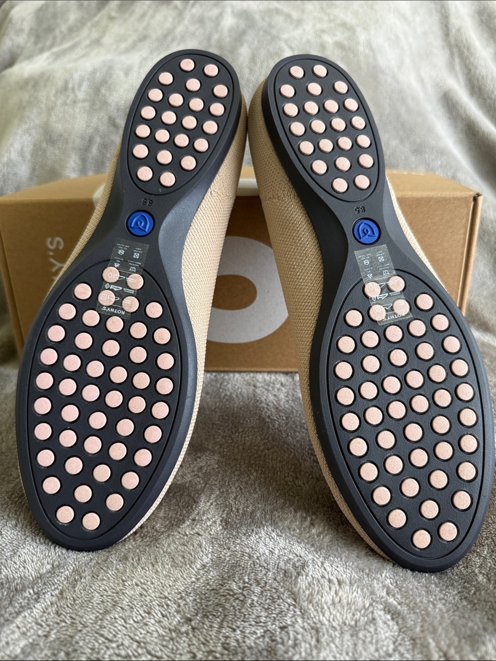 Rothy's Nude Knit V‑Toe Flats with Blue Trim - Picture 2 of 6
